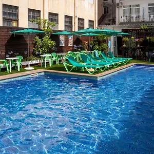 Apartment Atzavara 