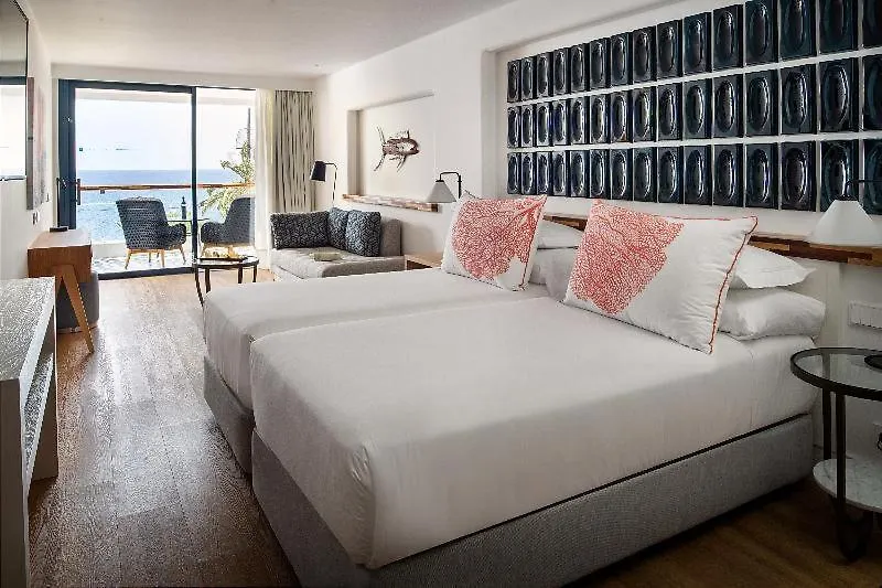 Hotel Fariones بويرتو ذيل كارمين